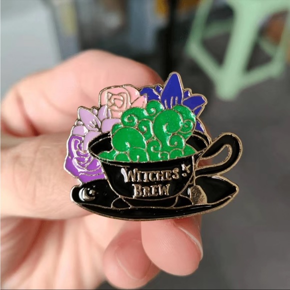 Witches Brew Pin - Picture 3 of 5